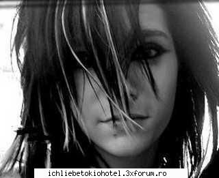 scz n-am citit apuc fic dupa 150 postari m-ai anuntat:*o incep postez vine priam parte messs noua