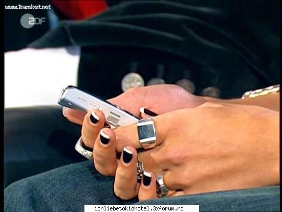 &nbsp; oare mai trebuie telefonu ala&nbsp; sau mult timp el??? ღ^~*AdmInIstraToR*~^ღ