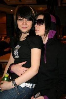 mike lu` bill putem avina asta..daca vedem bill vreo fata ღ^~*AdmInIstraToR*~^ღ