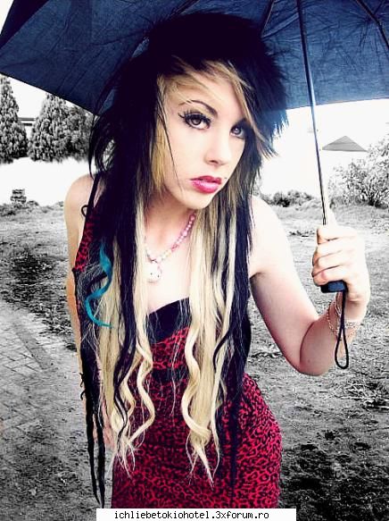 mikki murder zici ca-i