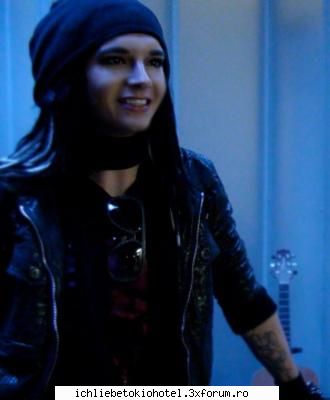zimty cand.. care sut urata tare..si inca una care luat muie tom" simtzi cand vezi poza ღ^~*AdmInIstraToR*~^ღ
