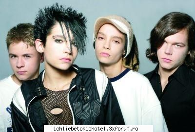 care stie cum pot sa imi pun si eu o poza care sa apara knd pun tell me!!th -tokio hotel in romania-