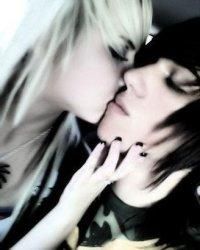 nota arata zombie..pe ..e distrusa4 ღ^~*AdmInIstraToR*~^ღ