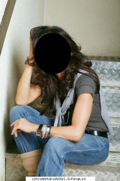 who it`? uitasem poza