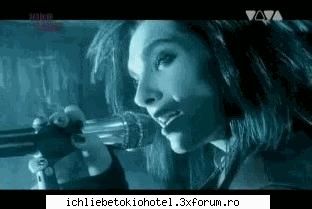 1000 meere cine commenta.. cat mijto melodia asta..... &nbsp; &nbsp; ღ^~*AdmInIstraToR*~^ღ