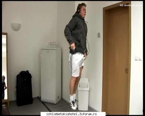 jump jump