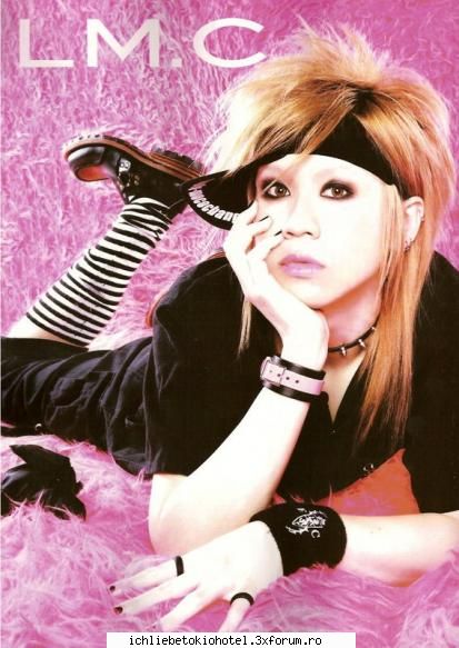 2 bands...2 love stories - D ��daca vine profu�?!? T: (razand)Ii spunem - ღArhiva fan`ficuriღ