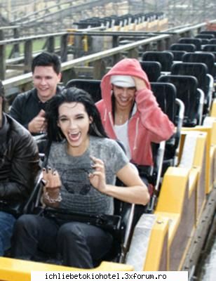 2o de "anisori" - How did Tokio Hotel celebrate Bill and Tom's - ღRecycle binღ