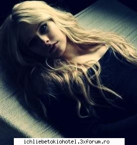 Avril Lavigne - da si mie..numai ca tare mult ma deranjeaz acand - ღOther Bandsღ