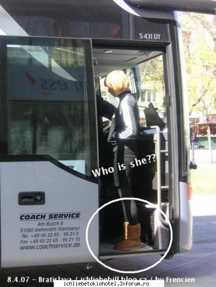 Bill is heaving a girlfriend... I guess... - scz de dublu post - ღRecycle binღ