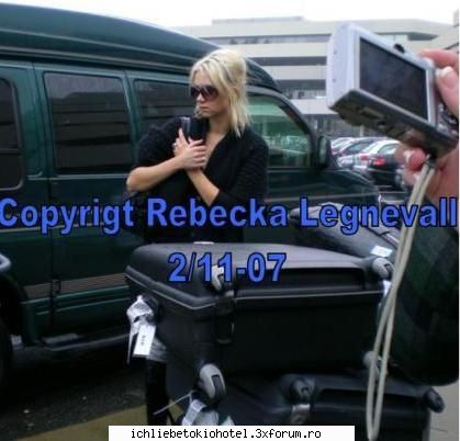 Bill is heaving a girlfriend... I guess... - aici se vede mai BN - ღRecycle binღ