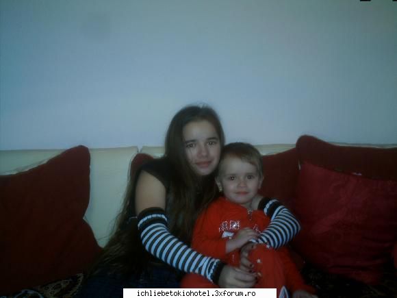 Pozele noastre... - hello ! da... fotochinuita de mine si sormea - ღHallo!!ღ