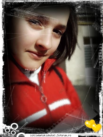 Pozele noastre... - laura.... nu esti mai zuzzy k mn ;)) (cred..) - ღHallo!!ღ