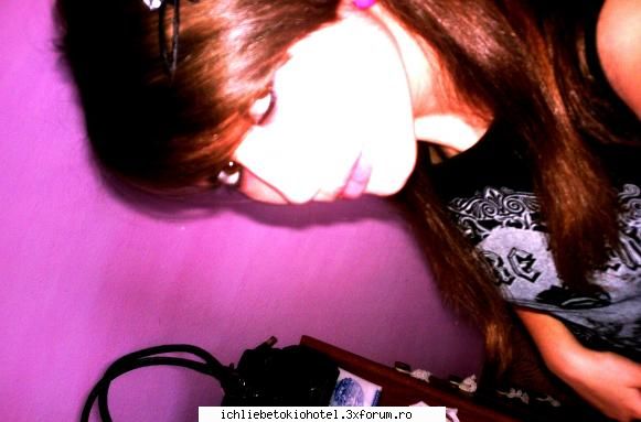 Pozele noastre... - si pe buze nu eram data ku nimic o.0 - ღHallo!!ღ
