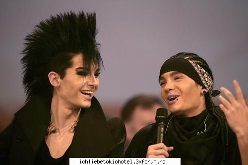You are my obsession! - Personajele: Bill Kaulitz: 19 ani romantic - ღFicurile neterminateღ