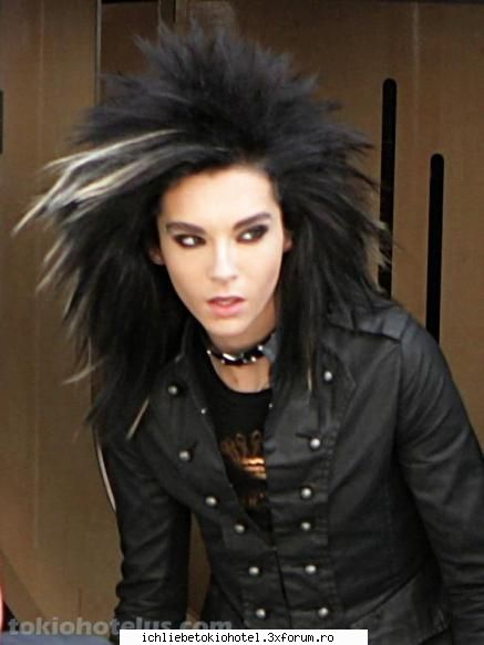 fun...about bill... - Bill:A plecat..sau n'o plecat??? Tom mai?? Bill - ღRecycle binღ