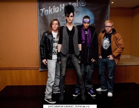 picture... - roxy - ღTOk!O hOt3Lღ