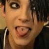 picture about bill...... - uite limba mea....iti place pierce-u?..stiu k iti - ღBillღ