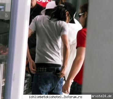 picture about bill...... - era o guma pe scaun! *shit* - ღBillღ