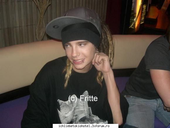 picture(funny) - reporteru cate fete ai fost saptamana - ღTomღ